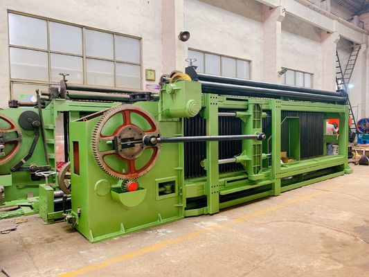 Купить Легкая ячеистая сеть машины 66*80mm Gabion автоматического ограничителя деятельности онлайн изготовление