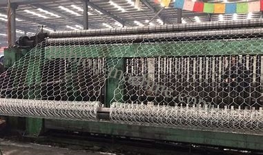 Купить Горячая окунутая гальванизированная сетка машины 80x100 коробки Gabion с крестом 3 онлайн изготовление